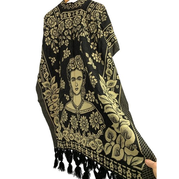 Mexicana Artilana Frida Poncho Jurongo Gaban Cape Cover NWOT 6485 OS - Picture 8 of 9